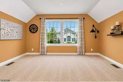 22 Patrick Henry Pl, Raritan Township, NJ 08551 - Photo 20