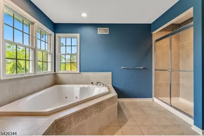 22 Patrick Henry Pl, Raritan Township, NJ 08551 - Photo 22