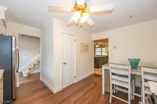 1092 Robin Rd, Hillsborough Township, NJ 08844 - Photo 20