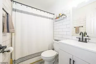 1092 Robin Rd, Hillsborough Township, NJ 08844 - Photo 32