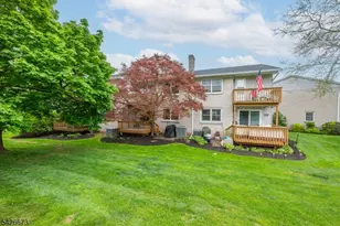 1092 Robin Rd, Hillsborough Township, NJ 08844 - Photo 42