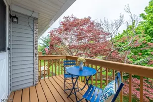 1092 Robin Rd, Hillsborough Township, NJ 08844 - Photo 28
