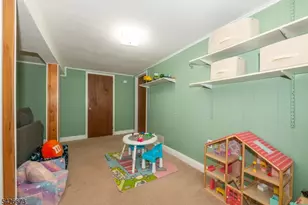 1092 Robin Rd, Hillsborough Township, NJ 08844 - Photo 38