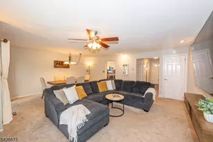 1092 Robin Rd, Hillsborough Township, NJ 08844 - Photo 4