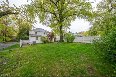 615 Lincoln Park, Cranford Township, NJ 07016 - Photo 26