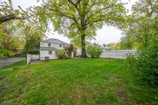 615 Lincoln Park, Cranford Township, NJ 07016 - Photo 26