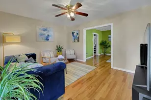 30 Virginia Ave, Montclair, NJ 07042 - Photo 6
