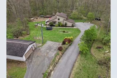 17 Shotwell Rd, Green Township, NJ 07860 - Photo 2