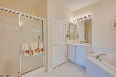 281 Longwood Ln, Franklin Township, NJ 08873 - Photo 28