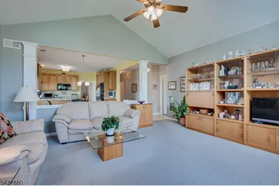 281 Longwood Ln, Franklin Township, NJ 08873 - Photo 22