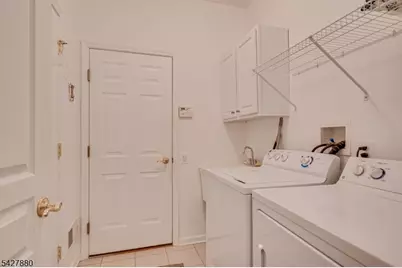 281 Longwood Ln, Franklin Township, NJ 08873 - Photo 32