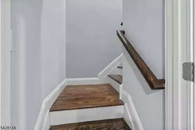 267 S 10th St, Newark, NJ 07103 - Photo 30