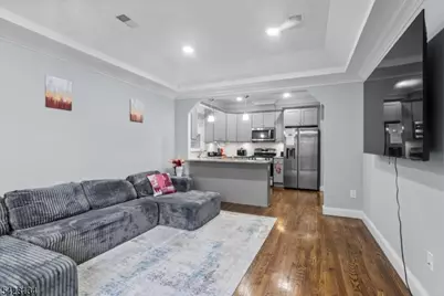 267 S 10th St, Newark, NJ 07103 - Photo 4