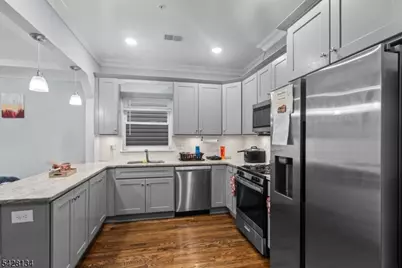 267 S 10th St, Newark, NJ 07103 - Photo 2