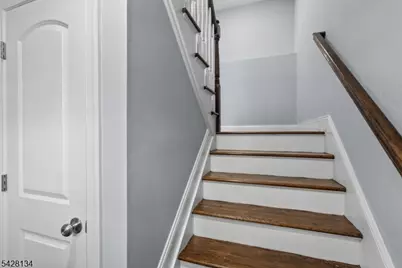 267 S 10th St, Newark, NJ 07103 - Photo 42
