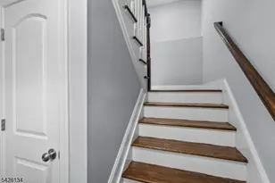 267 S 10th St, Newark, NJ 07103 - Photo 42