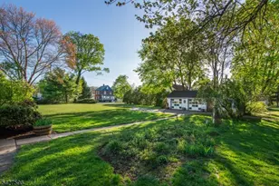 35 Eyland Ave, Roxbury Township, NJ 07876 - Photo 40