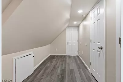 11 Tichenor Ter, Irvington, NJ 07111 - Photo 16