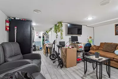 11 Tichenor Ter, Irvington, NJ 07111 - Photo 32