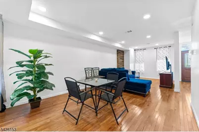 37 Emmet St, Newark, NJ 07114 - Photo 12