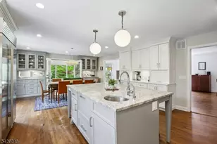 23 Club Dr, Summit, NJ 07901 - Photo 10