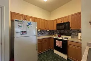 832 Honeybrook Cir, Lopatcong Township, NJ 08886 - Photo 6