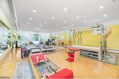 427 Route 24, Chester, NJ 07930 - Photo 10