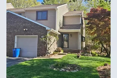 40 Littlewood Ct, Wayne, NJ 07470 - Photo 1