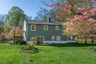 57 Lounsberry Hollow Rd, Vernon, NJ 07461 - Photo 4