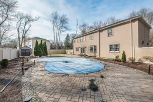 35 Waughaw Rd, Montville Township, NJ 07082 - Photo 24
