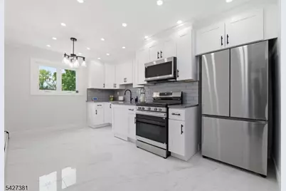 813 20th St, Union City, NJ 07087 - Photo 28