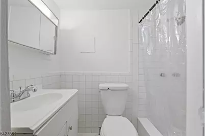 813 20th St, Union City, NJ 07087 - Photo 32