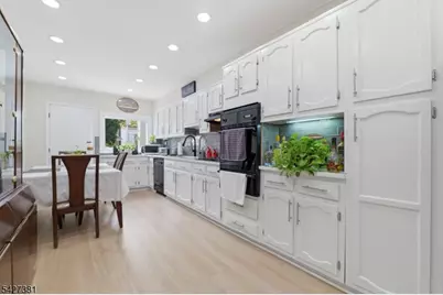 813 20th St, Union City, NJ 07087 - Photo 12