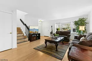44 Tisbury Ct, Scotch Plains Township, NJ 07076 - Photo 12