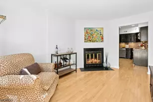 44 Tisbury Ct, Scotch Plains Township, NJ 07076 - Photo 4