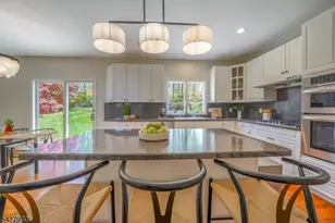34 Arnold Dr, Randolph Township, NJ 07869 - Photo 16