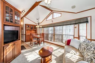 131 Sycamore Vlg, Vernon Twp., NJ 07461 - Photo 20