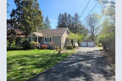 34 Como Dr, Franklin Township, NJ 08873 - Photo 1
