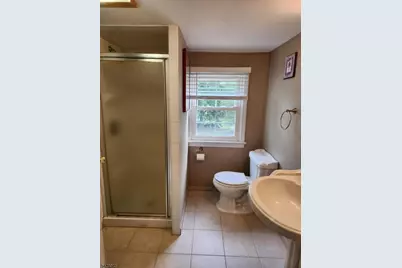 34 Como Dr, Franklin Township, NJ 08873 - Photo 12