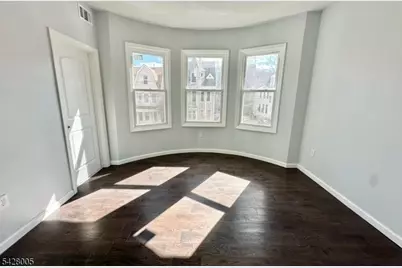 105 S 7th St, Newark, NJ 07107 - Photo 8