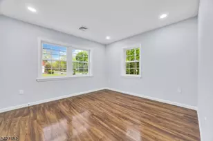 456 Girard Ave, Franklin Township, NJ 08873 - Photo 18