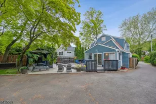 61 Burnett Terrace, Maplewood, NJ 07040 - Photo 36