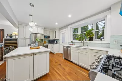 61 Burnett Ter, Maplewood, NJ 07040 - Photo 10