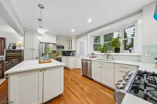 61 Burnett Terrace, Maplewood, NJ 07040 - Photo 10