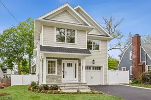 4 Shadylawn Dr, Madison, NJ 07940 - Photo 1