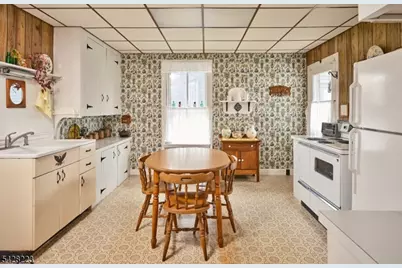 20 Maple St, Milford, NJ 08848 - Photo 4