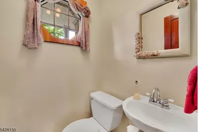 184 Stonehenge Ter, Clark Township, NJ 07066 - Photo 20
