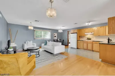 184 Stonehenge Ter, Clark Township, NJ 07066 - Photo 30
