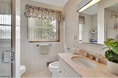 184 Stonehenge Ter, Clark Township, NJ 07066 - Photo 26