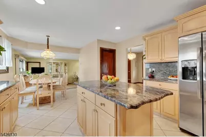 184 Stonehenge Ter, Clark Township, NJ 07066 - Photo 16